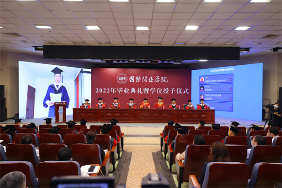 李梓潇 李梓潇