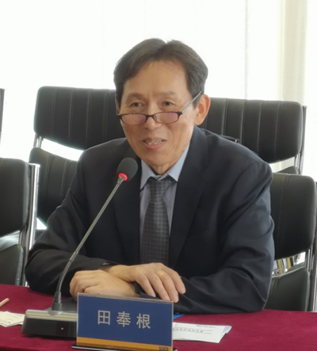 代表团团长田奉根发言 代表团团长田奉根发言