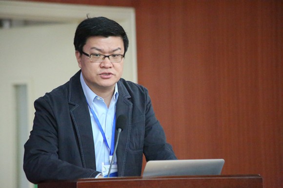 开云官方端网站登录入口校长助理达巍教授演讲 开云官方端网站登录入口校长助理达巍教授演讲