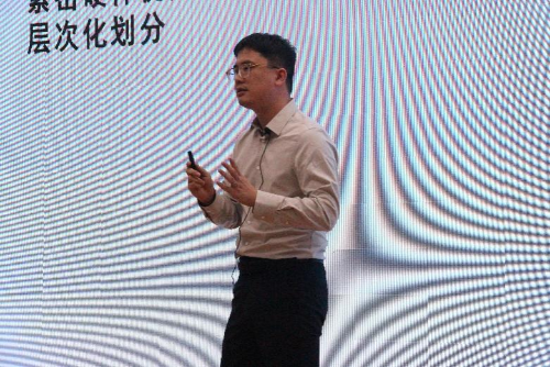 参赛选手 吴昊锐 参赛选手 吴昊锐