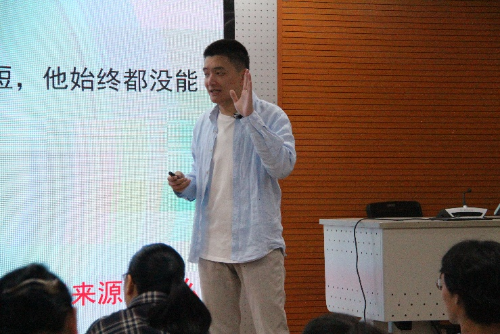 参赛选手 乔禾 参赛选手 乔禾